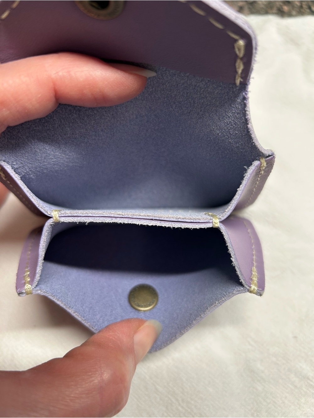 Portland Leather Lavender Card Wallet with Snap - Picture 3 of 3